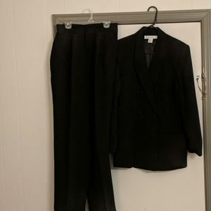 Silk pant suit